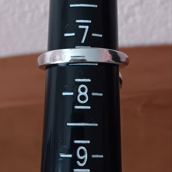 Silver Tone Rhinestone Leaf Wrap Ring - Picture 5 of 9